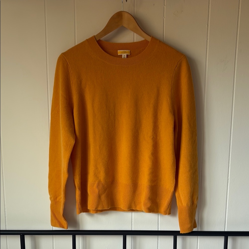 EUC Vibrant Orange Sweater J Crew Cashmere Classic Crewneck Sweater Size Medium